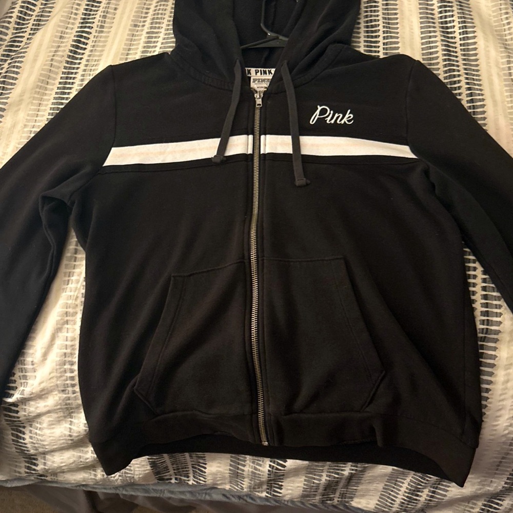 VS PINK Black zip up • medium